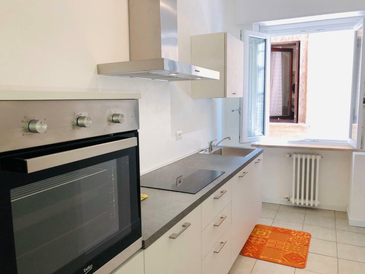 Appartamento Portapalio40 Con Parcheggio Verona Exteriér fotografie